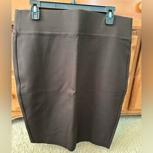 NWT CURVY MIDRISE PONTE PENCIL SKIRT